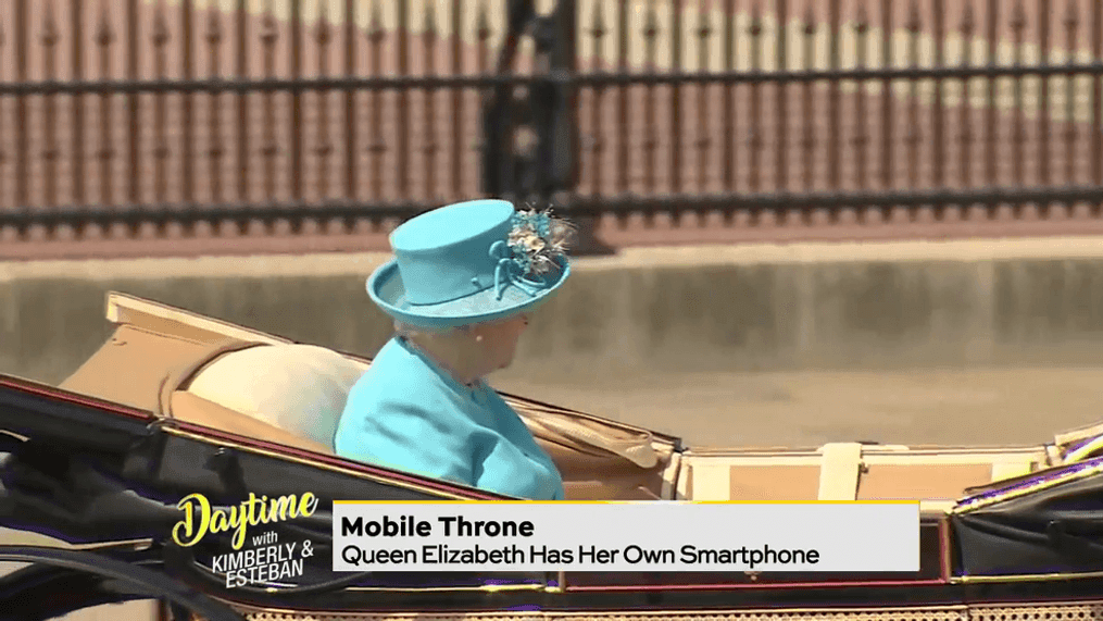 A Mobile Throne- Queen Elizabeth Has Her Own Smartphone