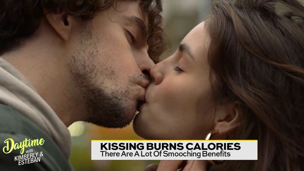 Kissing Burns Calories