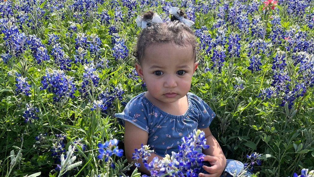 “Leighlanis first time seeing a blue bonnet field.” (Alyssa Zepeda)