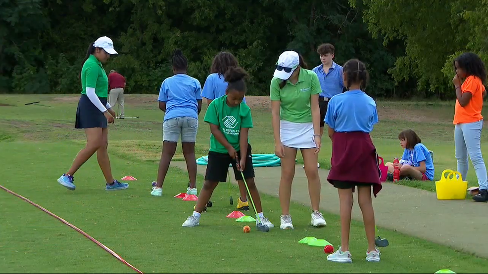 Image for story: It's 'fore' and finances for Boys and Girls Clubs of San Antonio