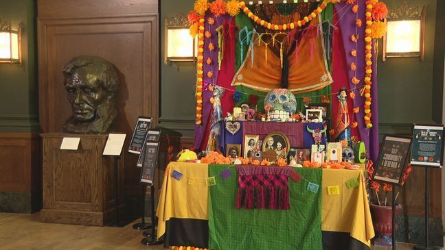 The Briscoe Western Art Museum will also have a public ofrenda and Day of the Dead activities that they invite the entire city to take part in (SBG).