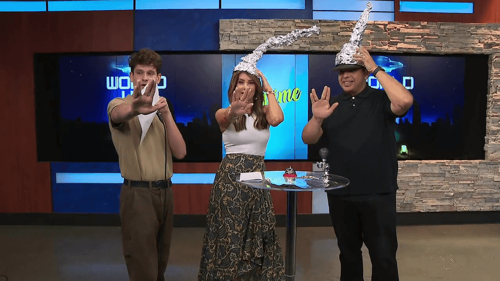 Image for story: We Celebrate World UFO Day with Trivia