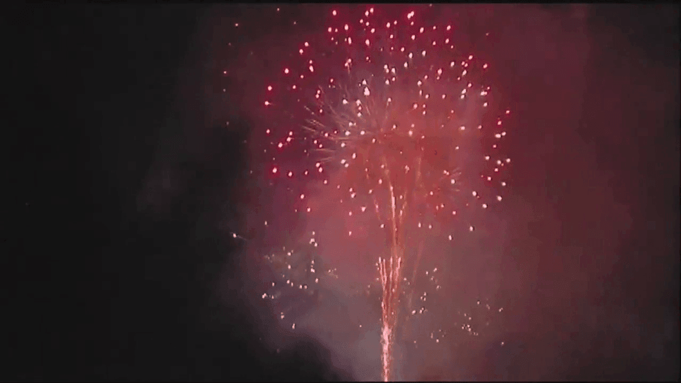 Image for story: Enjoy the 4th of July at Woodlawn Lake Park!