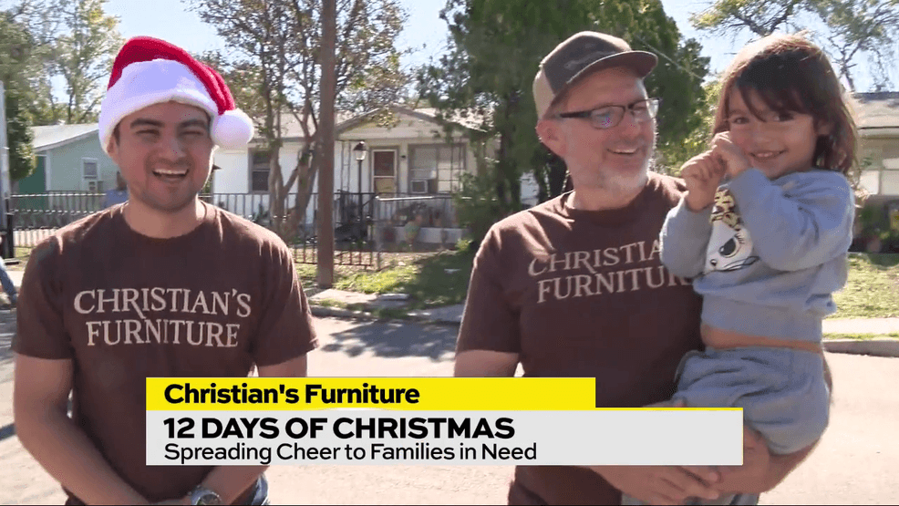 Image for story: 12 Days of Christmas: Hernandez Family