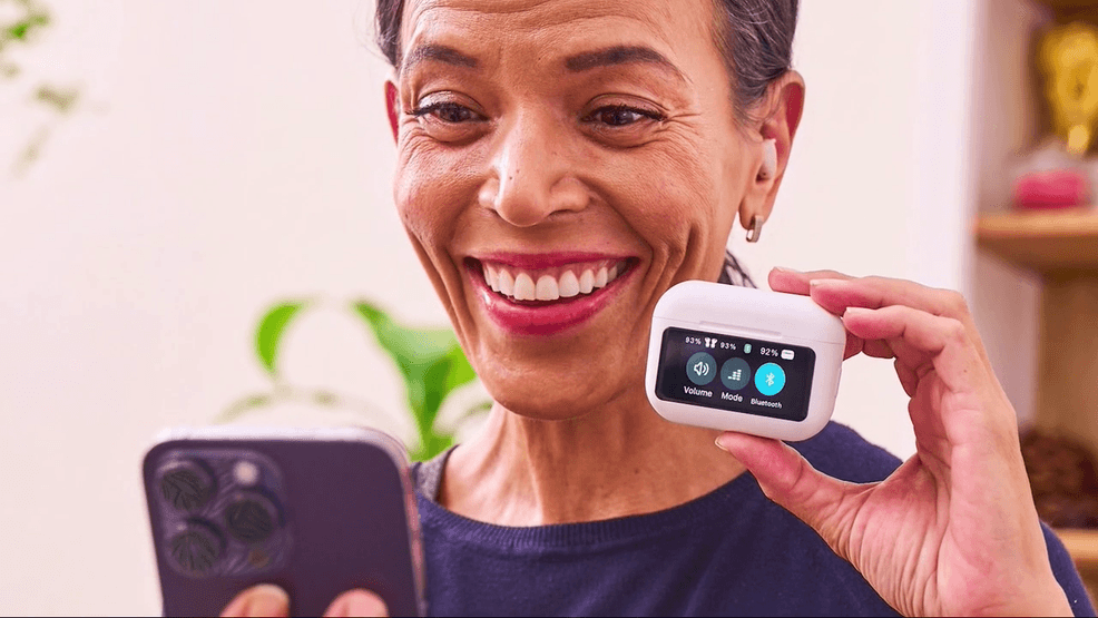 Image for story: Audien Hearing Helps Those with Hearing Loss this Holiday Season