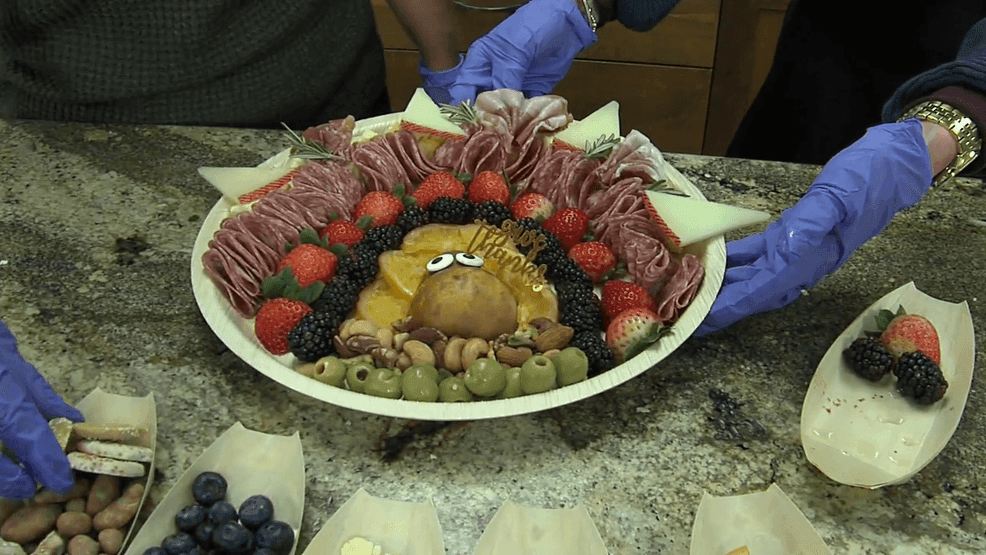 Image for story: How to make a Thanksgiving themed charcuterie board