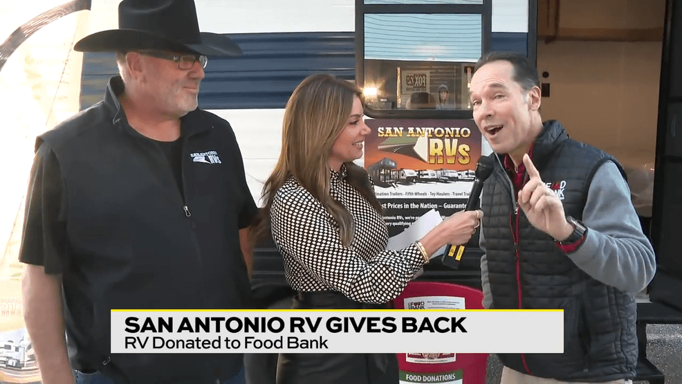 Image for story: San Antonio RV Gives Back to the San Antonio Food Bank