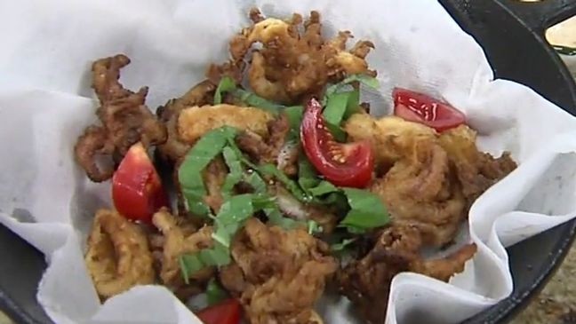 How to make calamari from scratch.