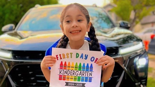 Rosalyn’s 1st day of Kindergarten (Meagan Gover)