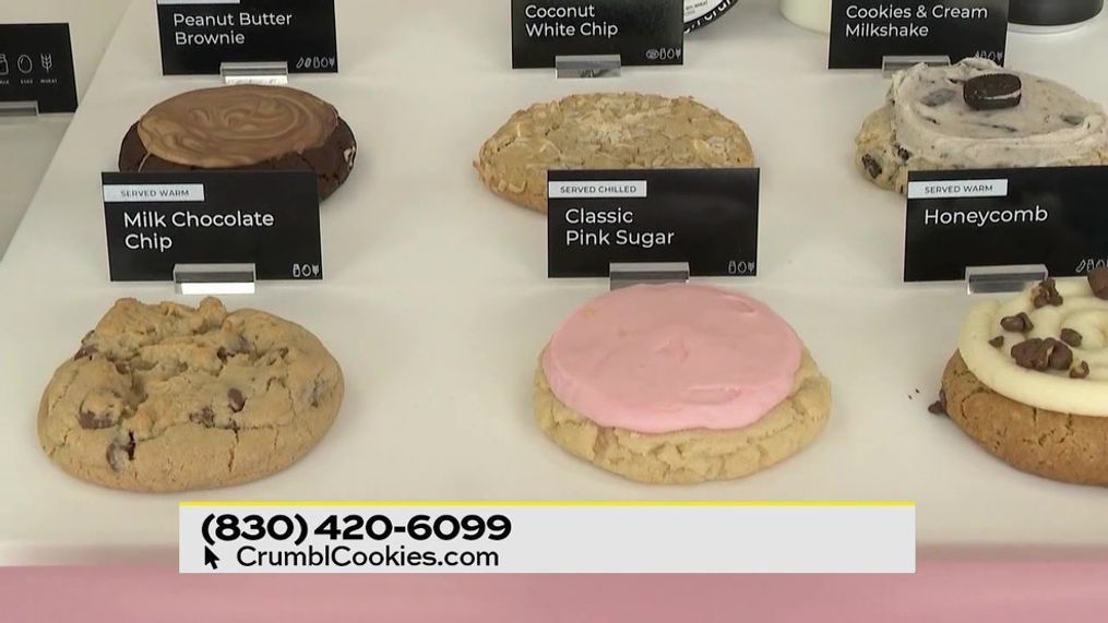 Crumbl Cookies 