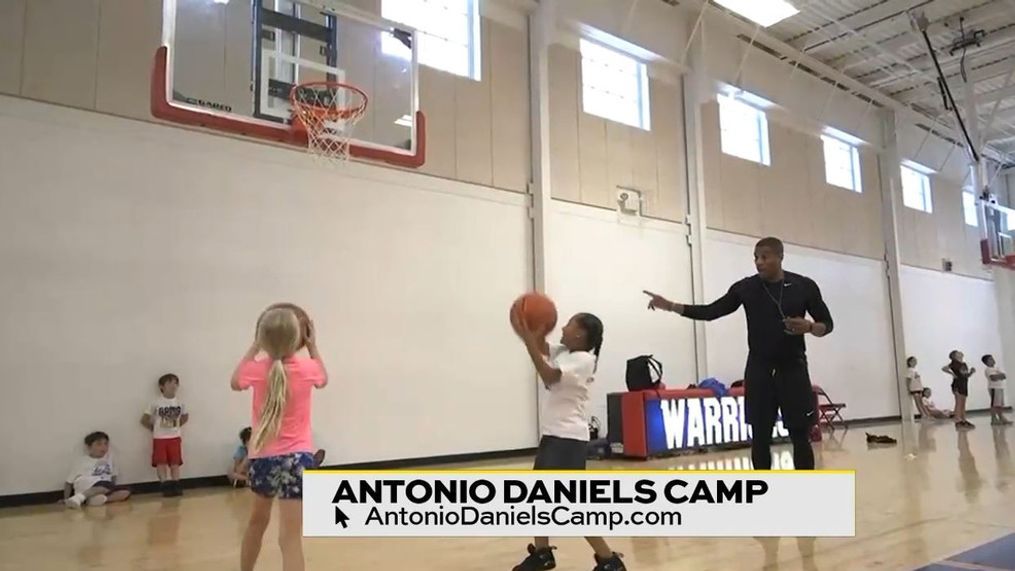 Antonio Daniels Basketball Camp