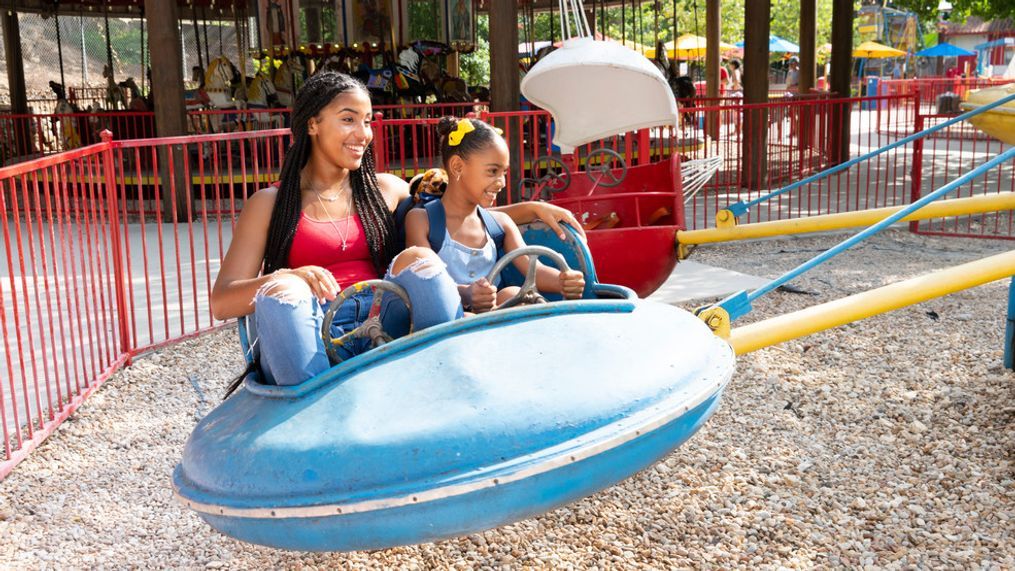 If you go to the zoo in September on a weekday, all the Kiddie Park rides are free (for kids ages 1-12). (Photo courtesy SA Zoo)