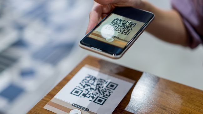 The backlash against QR code menus is now in full force. (Getty Images)