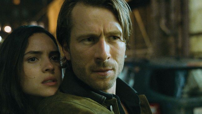 Adria Arjona and Glen Powell appear in Hit Man by Richard Linklater, an official selection of the Episodic Program at the 2024 Sundance Film Festival. (Photo courtesy Netflix)