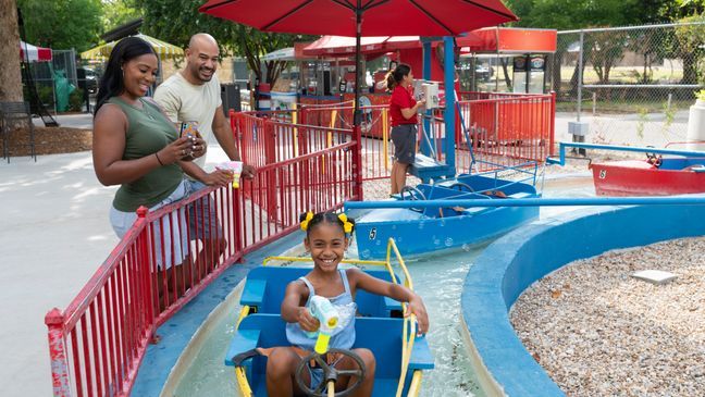 If you go to the zoo in September on a weekday, all the Kiddie Park rides are free (for kids ages 1-12). (Photo courtesy SA Zoo)